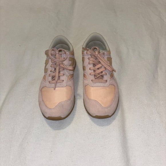 New Balance 420 - Picture 4 of 4